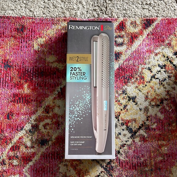 Remington Pro Wet2Style 1” Flat Iron - Picture 1 of 7